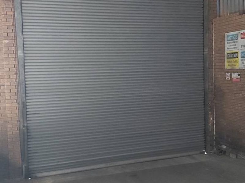 Warehouse/storage/distribution facility to let in Sidwell. - Photo 6