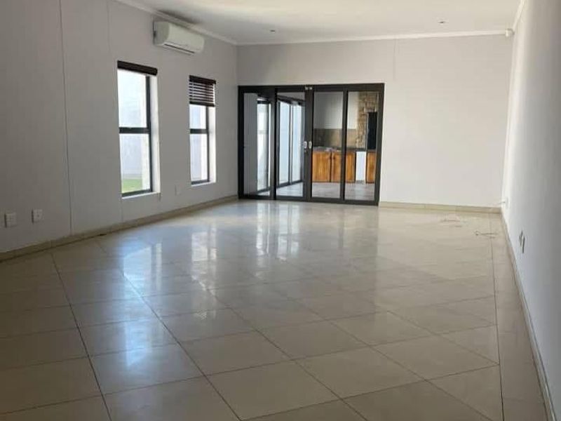 Ludwigsdorf- For Sale- N$3 350 000 - Photo 7