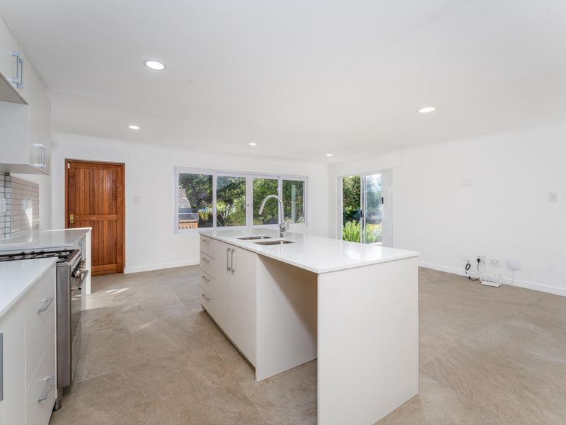 Garden of Eden - 3 Bed, 2 Bath - Photo 8