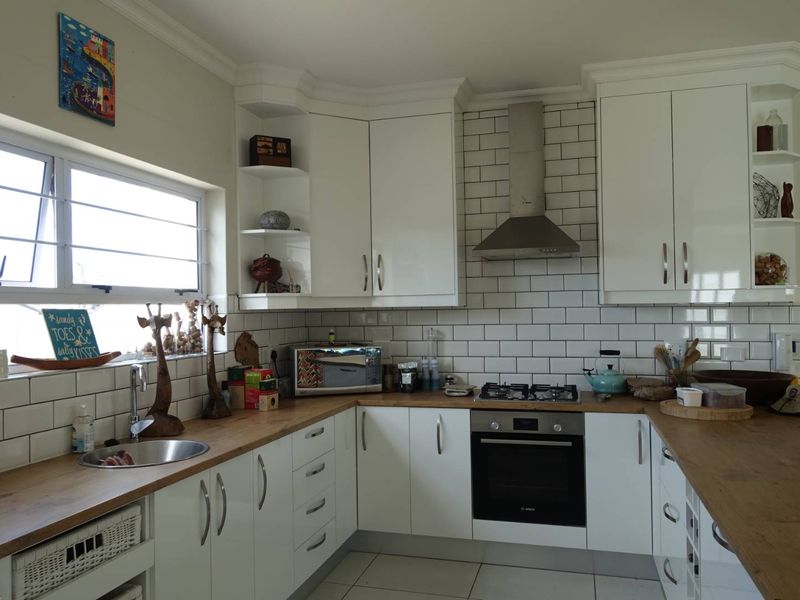 Kramersdorf- Family home opposite park - Photo 4