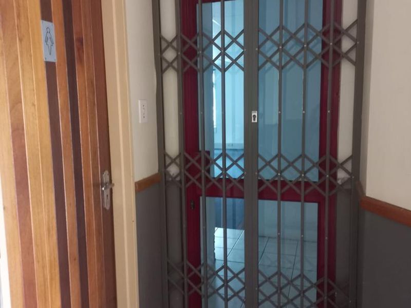 Luxury & Upmarket - Photo 7