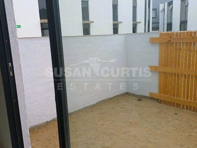 NEWLY BUILT MODERN APARTMENT - Photo 6