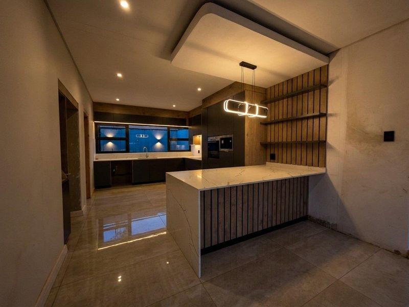 Brand New Golf Course Cluster home. Beautifully finished. Ready to welcome its very first owners. - Photo 10