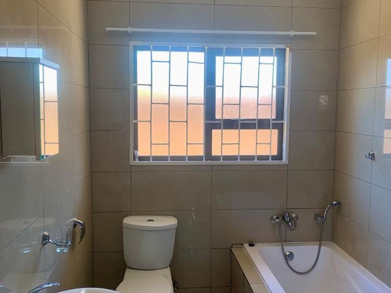 2 Bedroom Apartment for Sale – Operi Court, Okahandja - Photo 10