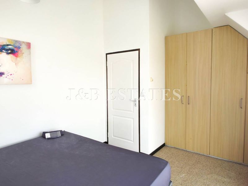 Beautiful Duplex In Prime Area - Photo 10