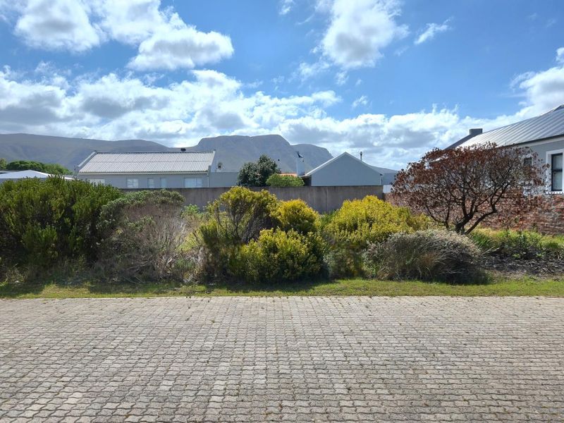 Prime Vacant Land in Franschekraal Villa Estate: Build Your Coastal Retreat Steps from the Beach - Photo 10