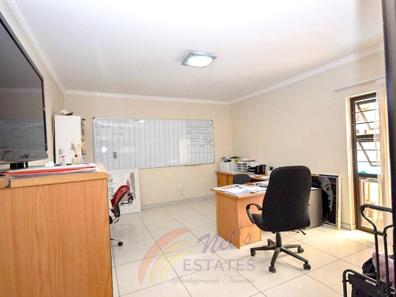Modern Home For Sale in Extension 15, Swakopmund - Photo 10