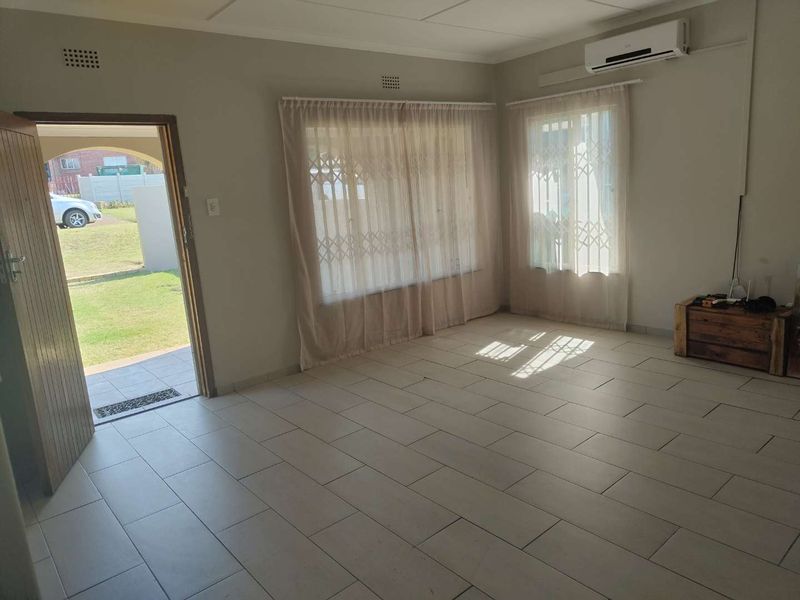Investment Opportunity in Glencoe. - Photo 6