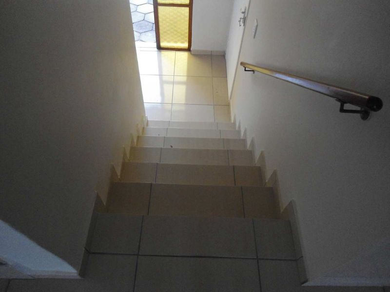 Modern 3-Bedroom Rental in Desirable Meer En See - Photo 5