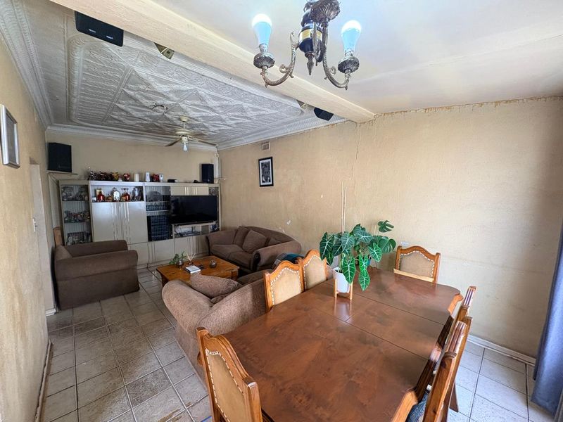 FIX-ME-UP home - Photo 4