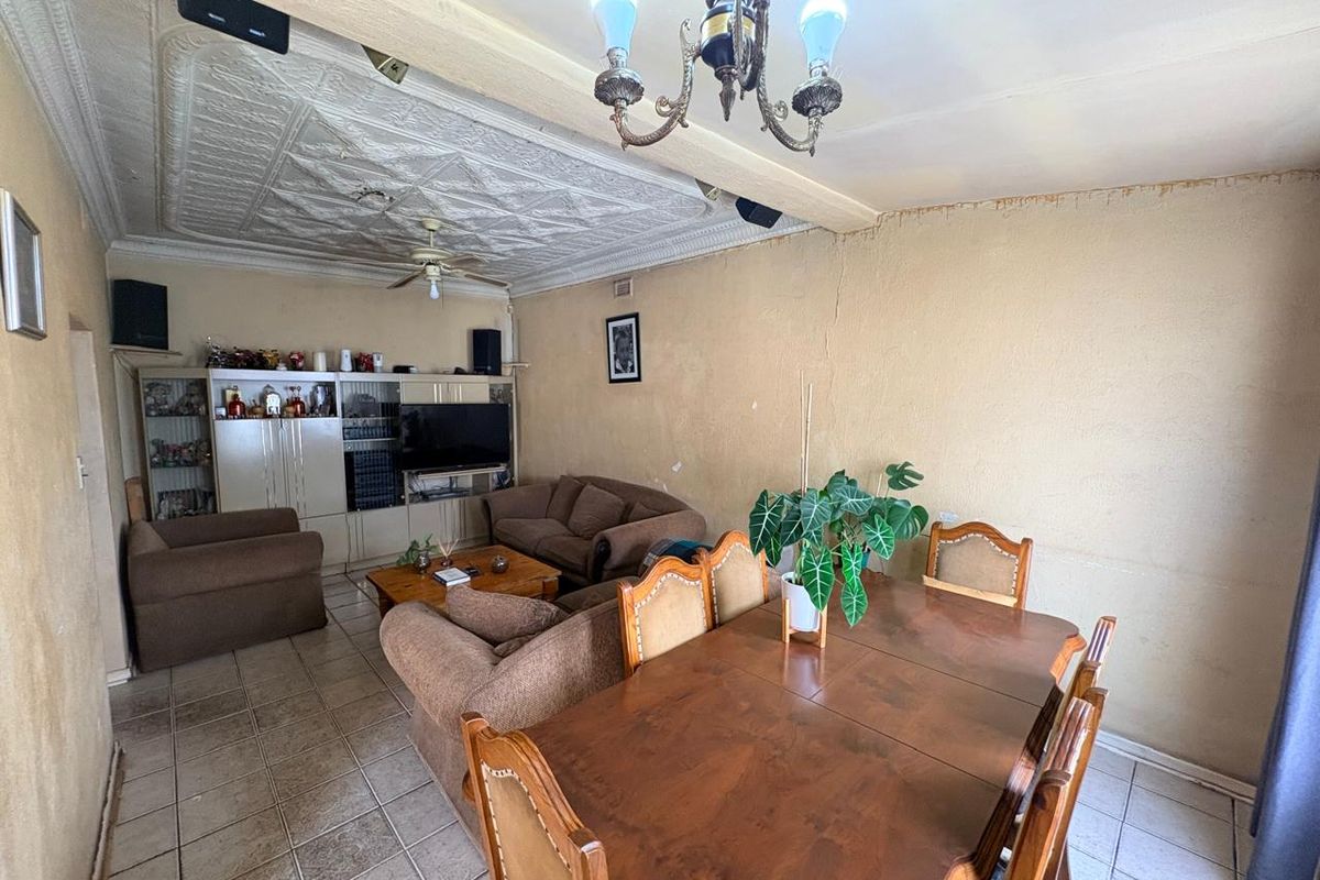 FIX-ME-UP home - Photo 4