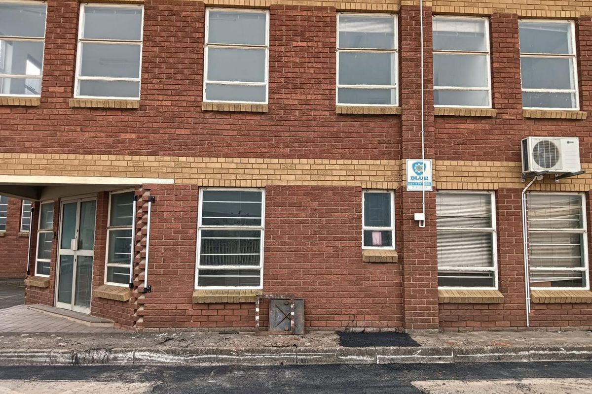 Warehouse in Springfield Durban 911sqm - Photo 4