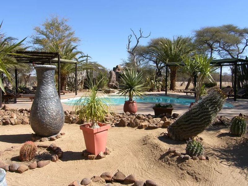 Safari Lodge close to Omaruru 5000 ha - Photo 4