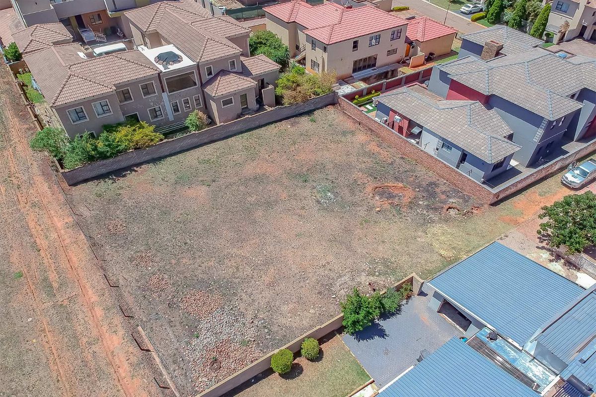 Vacant Land in a secure estate in Pretoria - Photo 2