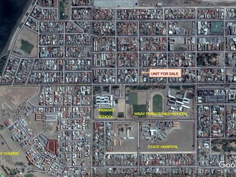 Adorable, spacious Living - Photo 8