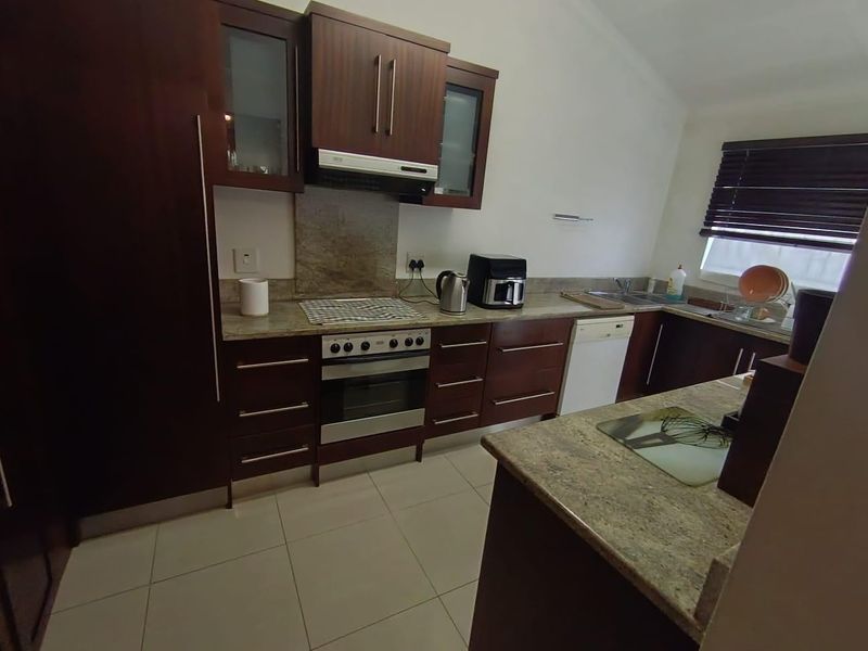 4 Bedroom House for sale in Moorton - Photo 5