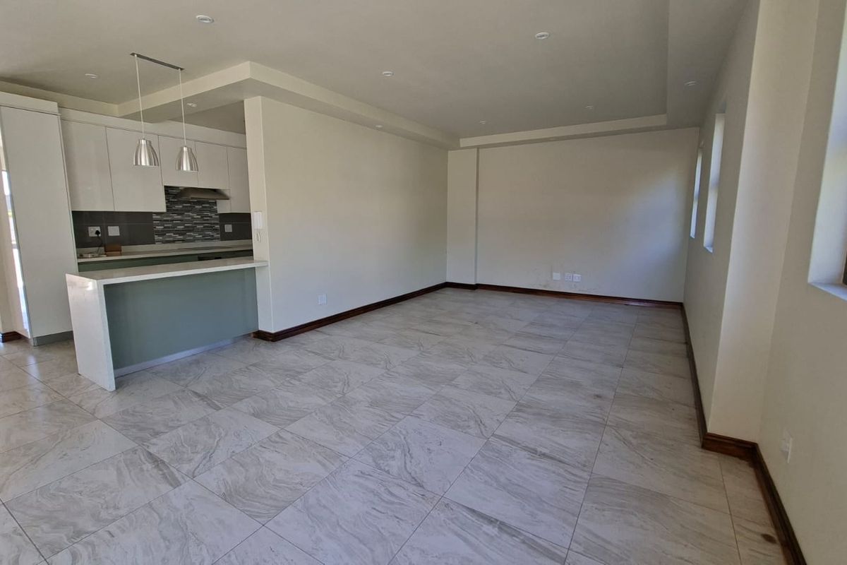 Sophisticated Bedfordview Living with Style, Space & Security - Photo 4
