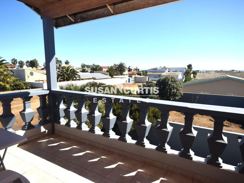5 BEDROOM DOUBLE STOREY HOUSE IN HAGE HEIGHT, SWAKOPMUND FOR SALE - Photo 5