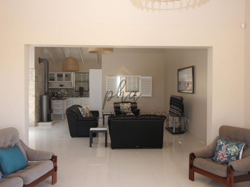 3 Bedroom House for sale - Swakopmund (Kramersdorf) - Photo 9