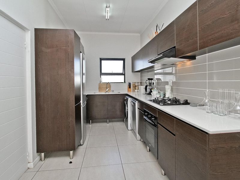 Furnished Apartment Conveniently Located! - Photo 2