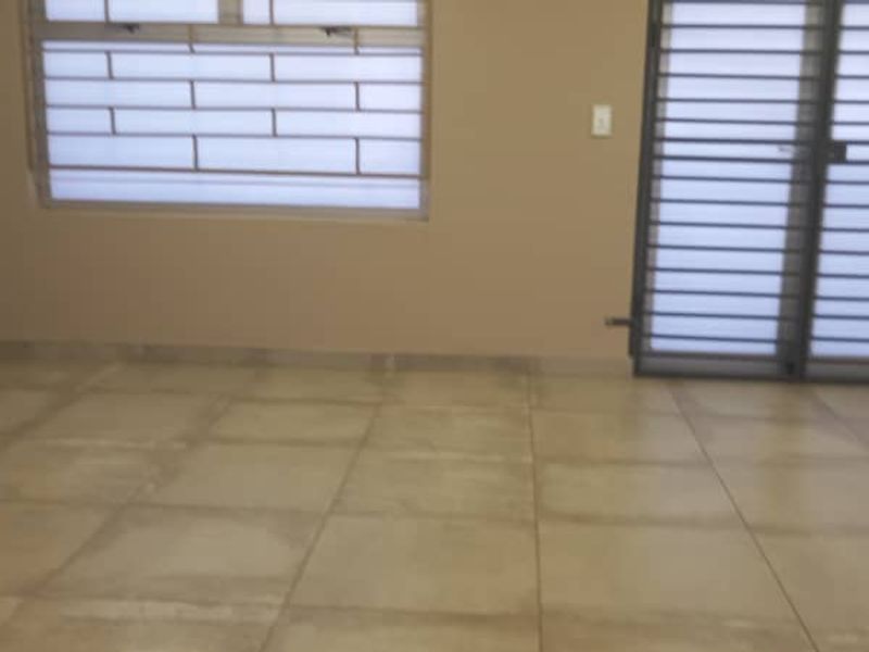 Investment Property -  A Grade Office Unit For Sale - Klein Windhoek - Photo 3