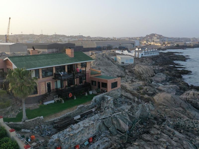 WATERFRONT PROPERTY FOR SALE | SHARK ISLAND, LÜDERITZ - Photo 1