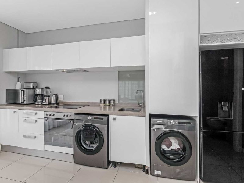 IDEAL LOCK-UP AND GO UNIT IN SOUGHT AFTER LIFESTYLE ESTATE - Photo 6