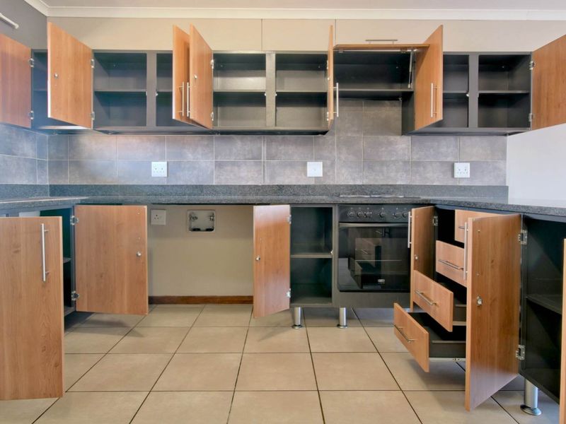 SPECIAL OFFER: 50% OFF FIRST MONTH'S RENT! Limited time offer! - Photo 4