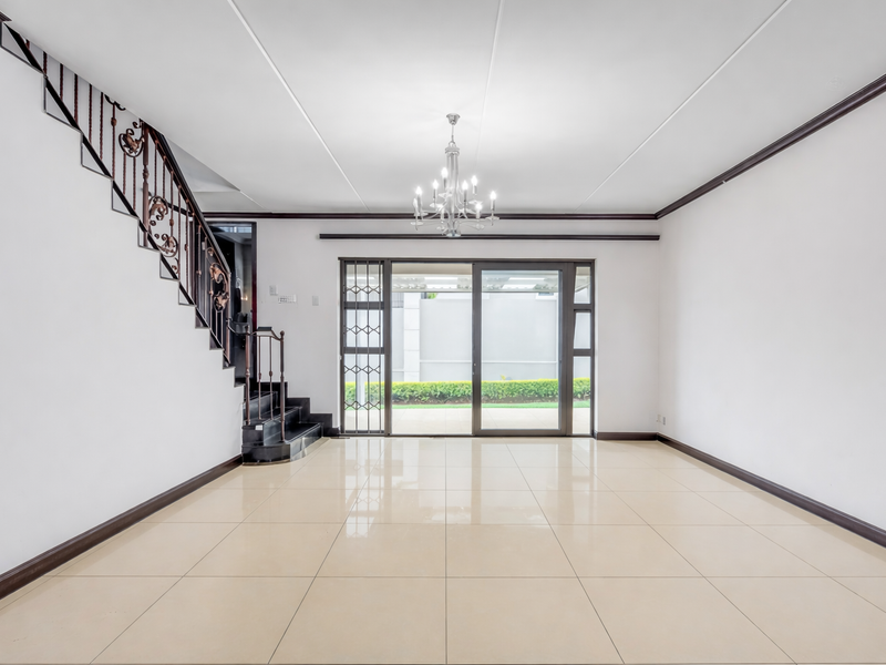 A Stylish and Spacious Townhouse - Photo 2