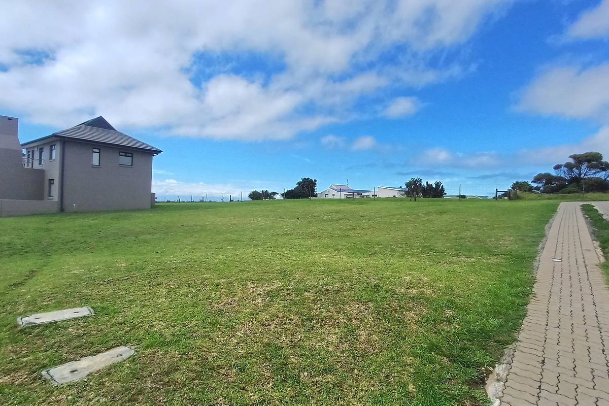 Stunning level stand perched at the top of THE VILLAGE COASTAL ESTATE - Photo 4