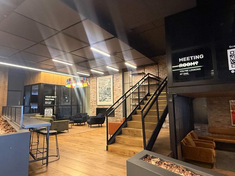 150m2 showroom space in Harrington street - Photo 4