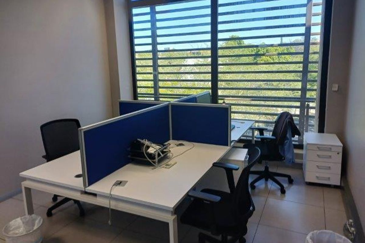 A-Grade Office Space To Let - Photo 3