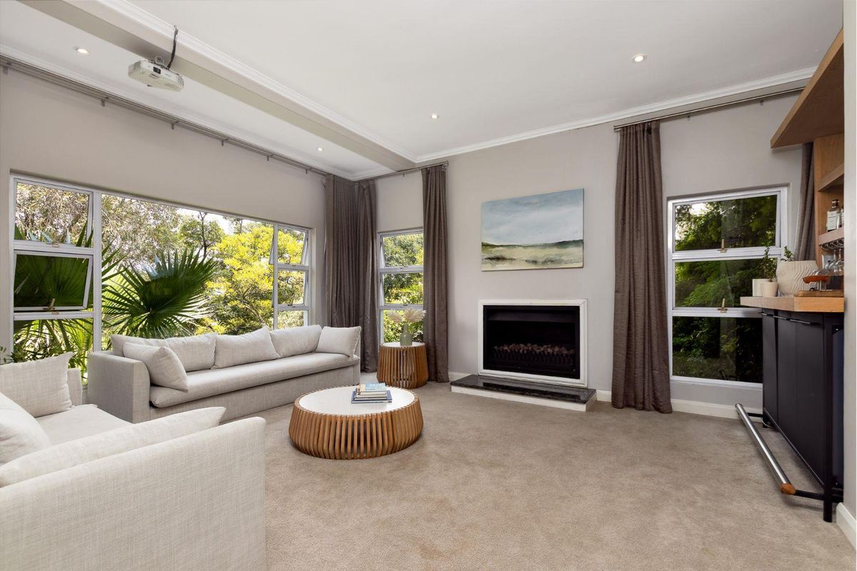 4 Bedroom House for Sale in Dainfern Golf Estate - Photo 4