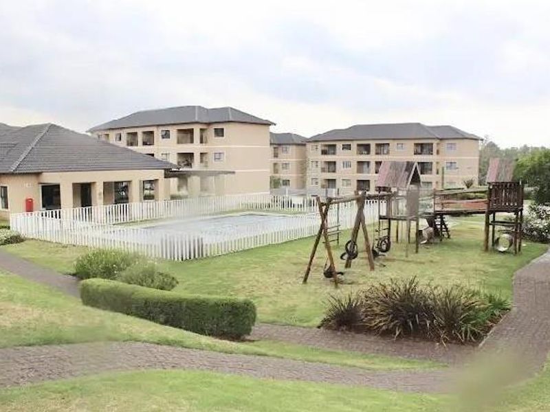 Modern Living with Prepaid Electricity & Metered Water! - Photo 9