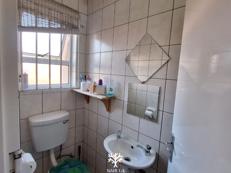 3-BEDROOM APARTMENT FOR SALE IN KLEIN WINDHOEK - Photo 9