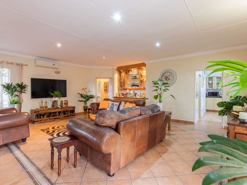 Charming Noordheuwel Living - Photo 5