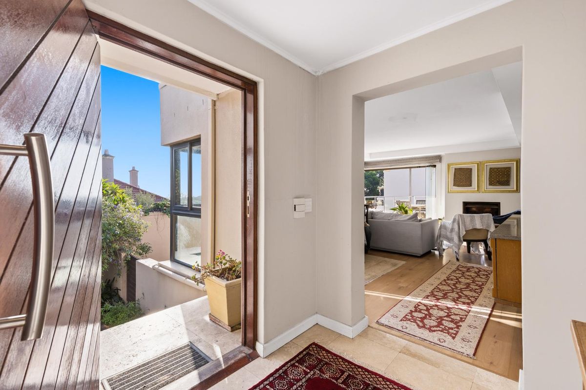 Family Living in the Heart of Fresnaye - Photo 5