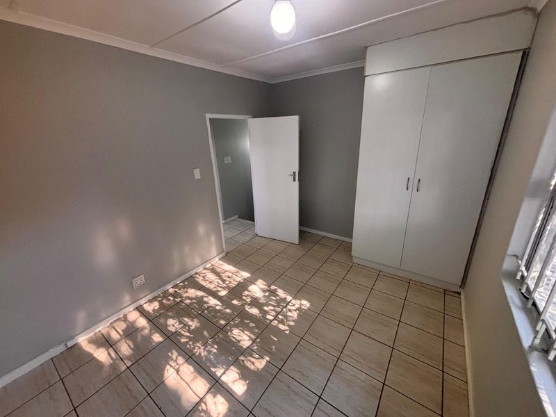 2 Bedroom Unit to Rent in Malvern - Photo 10