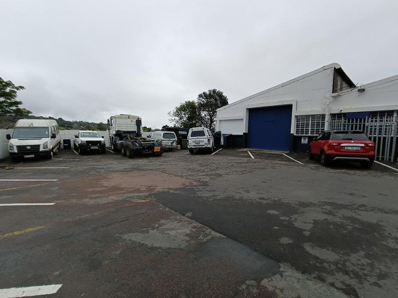 Standalone Industrial property - FOR SALE - Photo 2