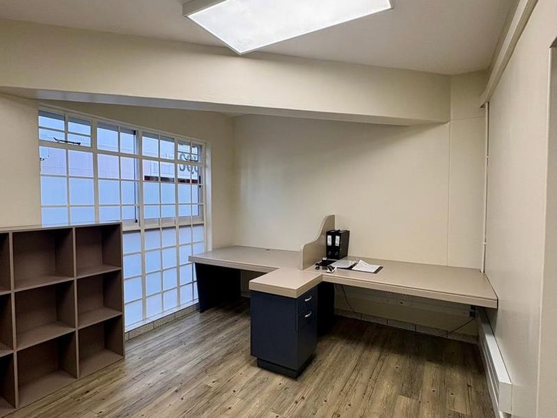 Office Space TO LET in Ludwigsdorf - Photo 9