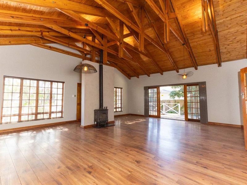 Pool, Garden, Privacy & Flexible Living in Prime Menlo Park - Photo 7