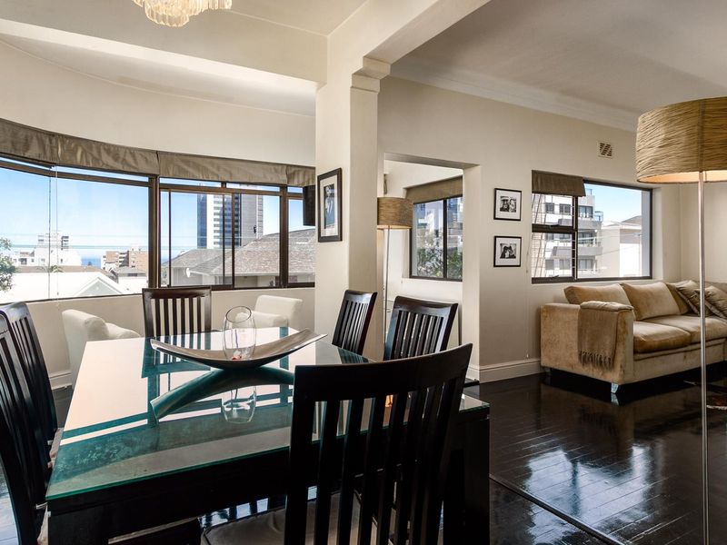 Spacious Pet Friendly Apartment for Rent - Photo 6