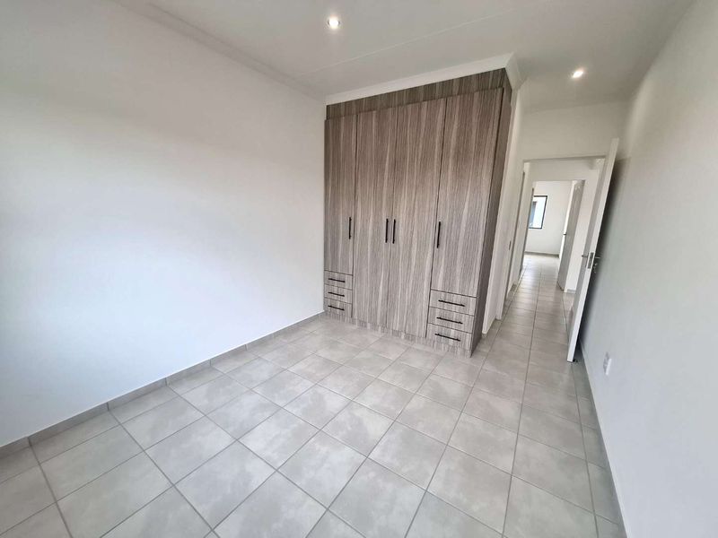 4 Brand New Simplex Units - Photo 10