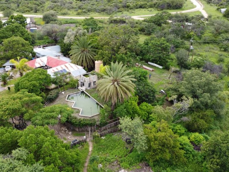 Grootfontein Small Holding For Sale - All in one life style - Photo 2