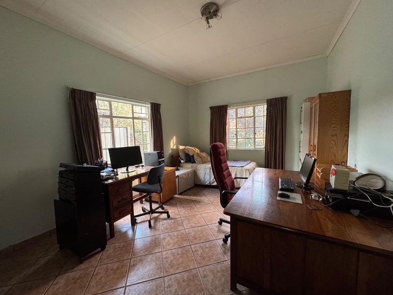 Exceptional Value, Tranquility & Endless Potential! - Photo 9