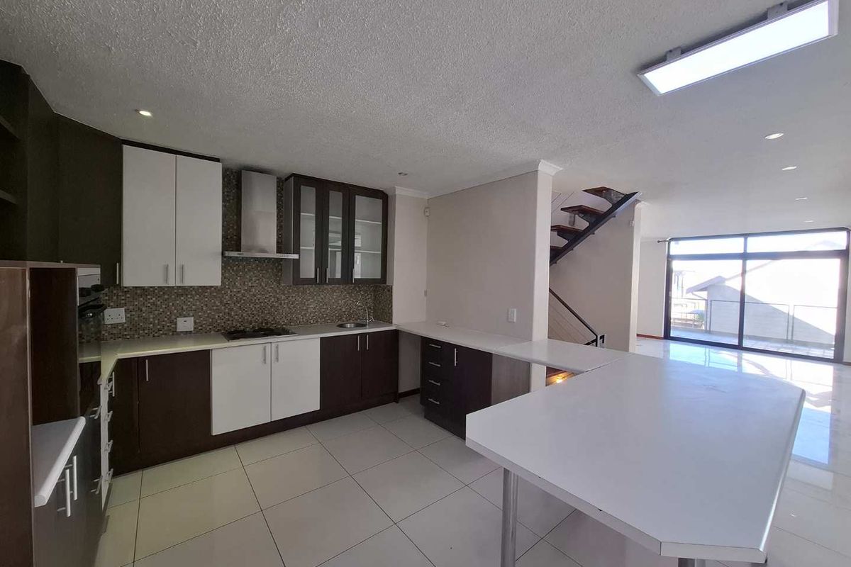 Luxury townhouse in Auasblick - Photo 2