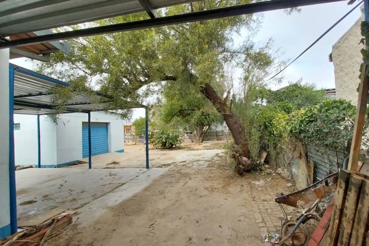 Okahandja - 3 Bedroom House For Sale - Photo 5