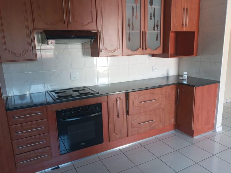 Modern Two Bedroom House to rent Rothdene Meyerton - Photo 10