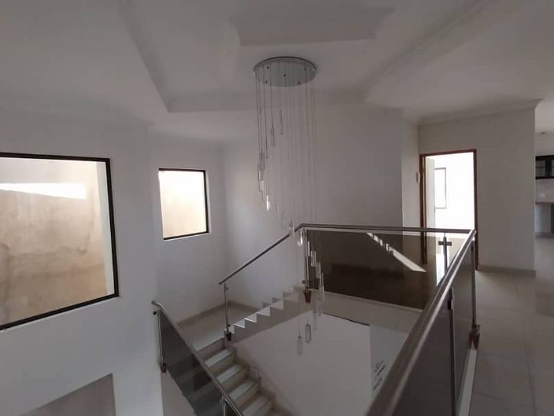 🏡 Double Storey House for Sale - Photo 3