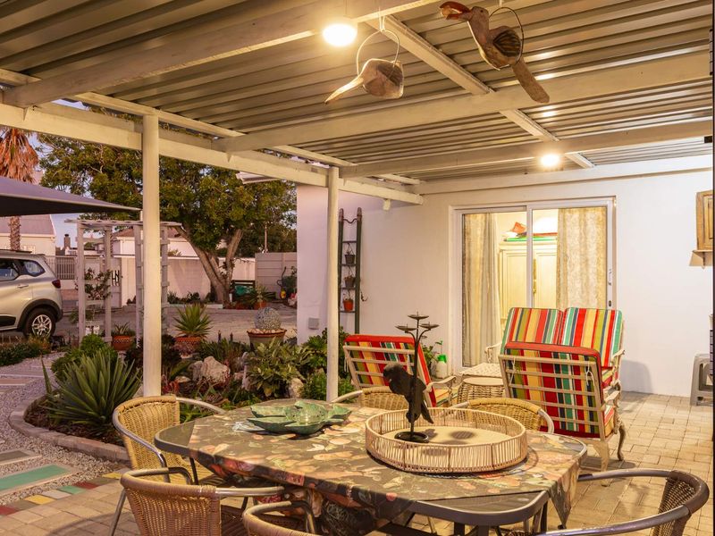 Beautiful West Coast Style home on the doorstep of Bokkomlaan - Photo 6